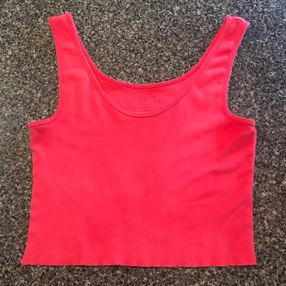 ✨RARE BRANDY MELVILLE SHEENA TANK✨